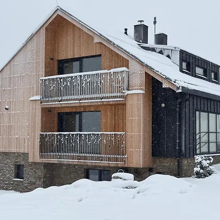 Aldrov Deerhouse Apartment