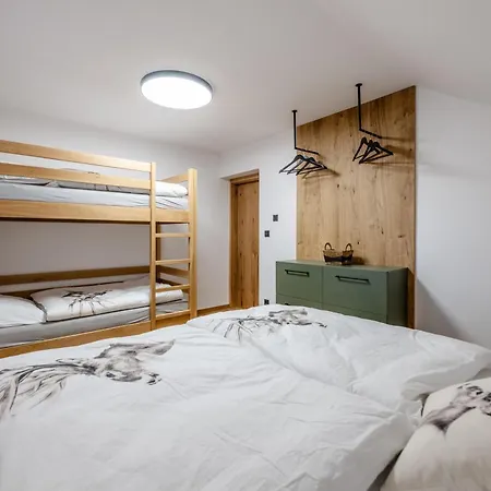 Aldrov Deerhouse Apartament *